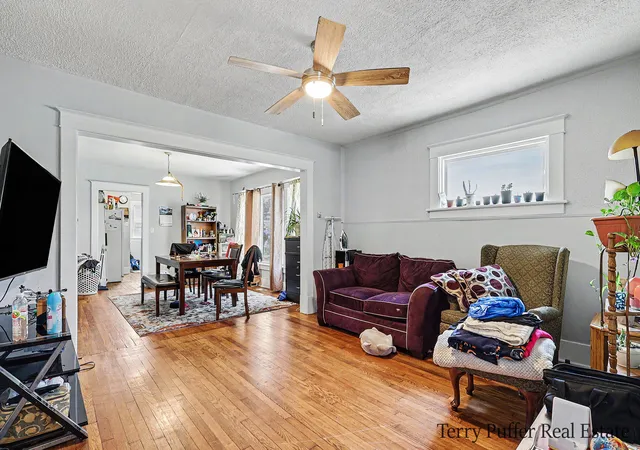 Listing Photo 5 - Condo for sale in building located at 1093 W Southern Ave, Muskegon, MI 49441