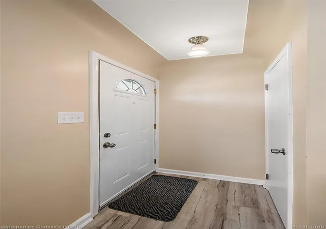Photo 4 of Single family home for sale at 15654 Juliana Ave, Eastpointe, MI 48021 | MLS# 20261041065 | Listing updated on 2026-07-27