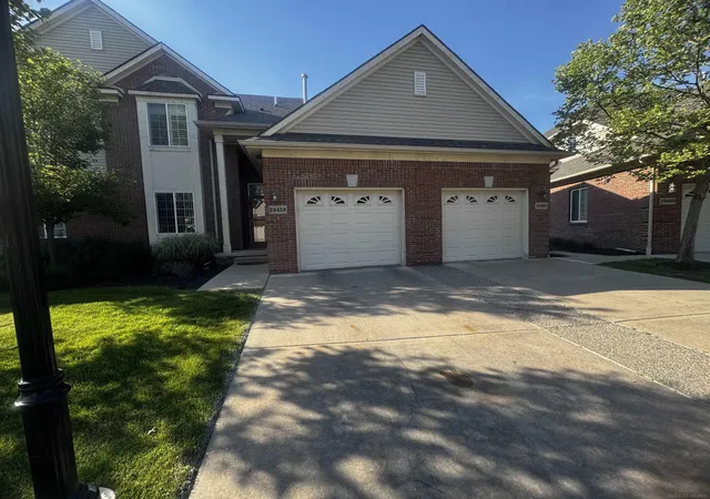 1st image of 29459 Woodpark Circle Circle, Warren, MI 48092 | MLS# 58050210009