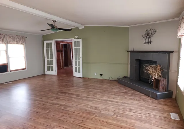Photo 4 of Single family home for sale at 1743 David Pl, Traverse City, MI 49686 | MLS# 78080069172 | Listing updated on 2026-09-12