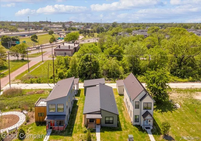 21st image of 2819 16th St, Detroit, MI 48216 | MLS# 20261041084