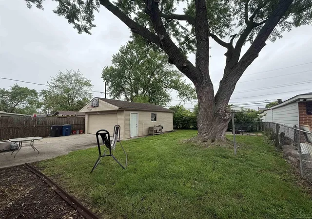 Photo 3 of Single family home for sale at 30850 Barrington St, Westland, MI 48186 | MLS# 58050210026 | Listing updated on 2026-07-31