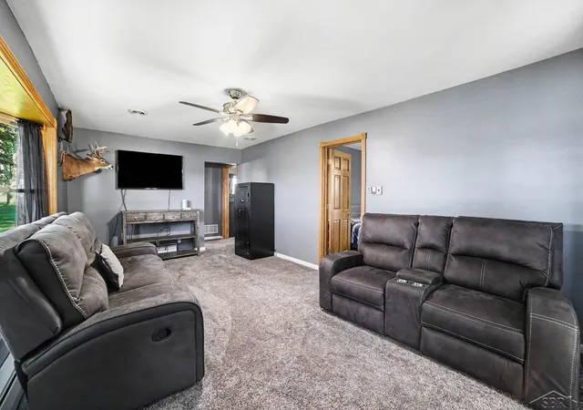 Photo 3 of Single family home for sale at 670 Hotchkiss Rd, Bay City, MI 48706 | MLS# 61050210039 | Listing updated on 2026-06-16