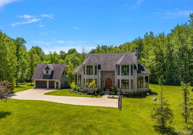 Photo 1 of Single family home for sale at 62502 Wayfaring Rd, Ray, MI 48096 | MLS# 20261041135 | Listing updated on 2026-06-05