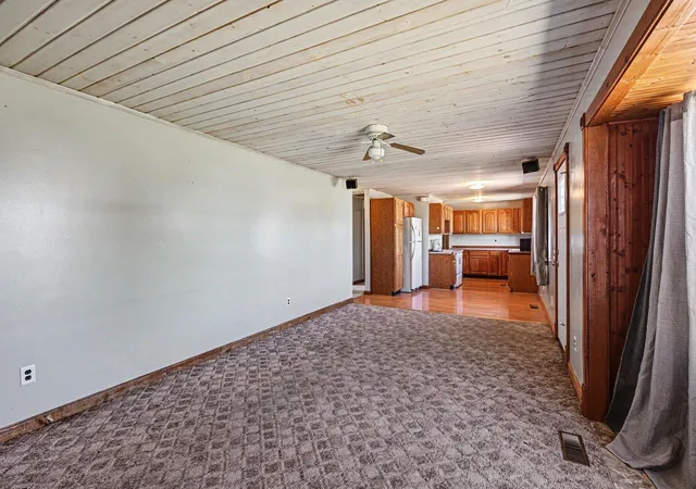 Listing Photo 5 - Condo for sale in building located at 5156 Kellie St, Mesick, MI 49668
