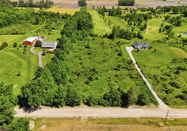 5th image of 9058 Willow Rd Rd, Saline, MI 48176 | MLS# 20261041151