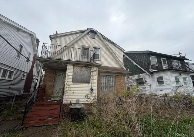 Homes for sale in Detroit City Wayne, MI | 2916 Dickerson St, Detroit City Wayne, MI 48215 | MLS# 20261041154