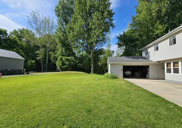 Photo 3 of Single family home for sale at 266 Keystone Dr, Bronson, MI 49028 | MLS# 62026026881 | Listing updated on 2026-06-07