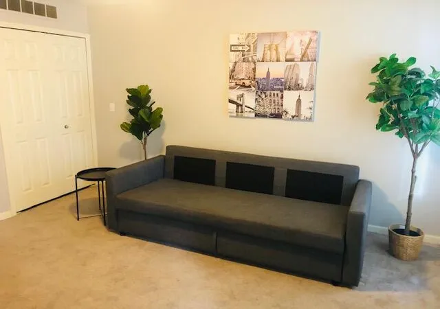 Photo 3 of Condo for sale at 287 E Palmer St #10, Detroit, MI 48202 | MLS# 81026026883 | Listing updated on 2026-06-04