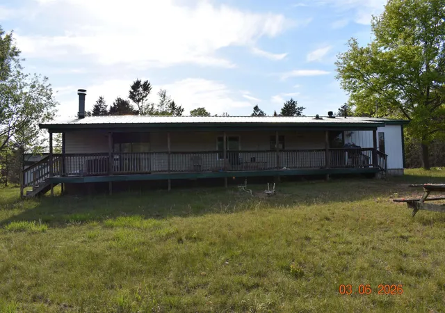 2nd image of 11565 Leline Rd, Roscommon, MI 48653 | MLS# 77080069192