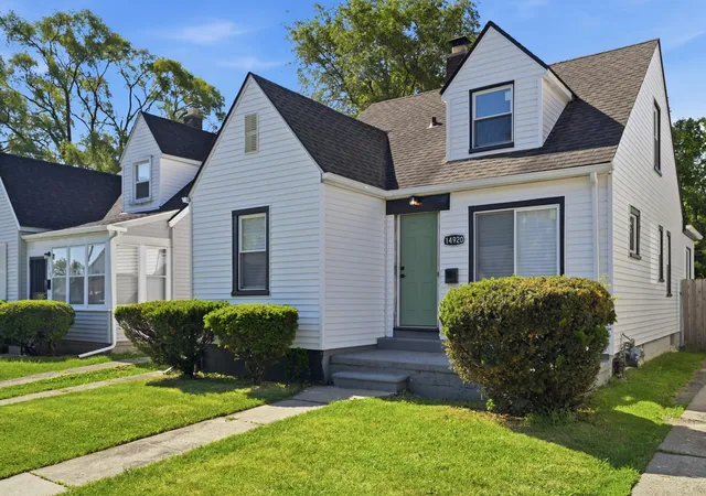Photo 2 of Single family home for sale at 14920 Longview St, Detroit, MI 48213 | MLS# 81026026892 | Listing updated on 2026-06-06
