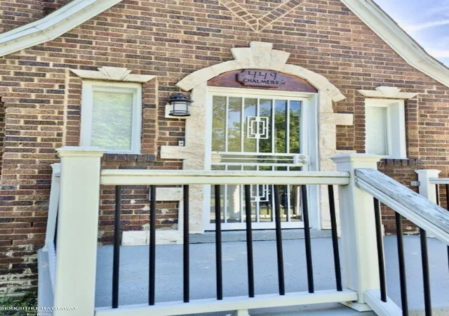 Photo 2 of Single family home for sale at 449 Chalmers St, Detroit, MI 48215 | MLS# 58050210079 | Listing updated on 2026-07-27