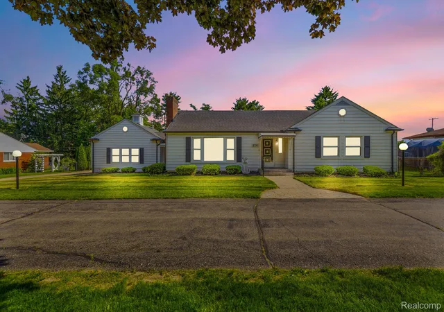 Photo 2 of Single family home for sale at 8710 32 Mile Rd, Washington, MI 48095 | MLS# 20261041232 | Listing updated on 2026-06-21
