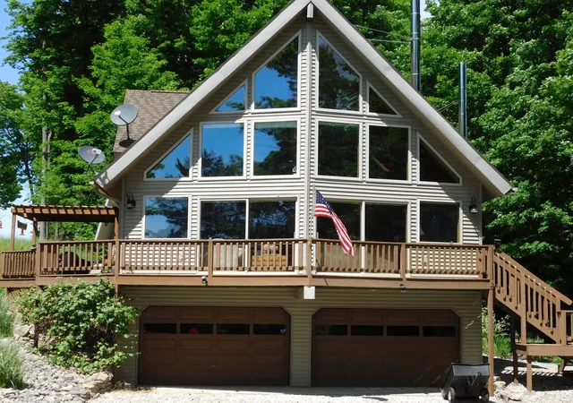 3rd image of 10653 Milarch Rd, Bear Lake, MI 49614 | MLS# 67026026932