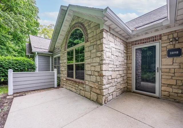Photo 3 of Condo for sale at 2898 Villa Ln, Benton Harbor, MI 49022 | MLS# 69026026939 | Listing updated on 2026-06-18