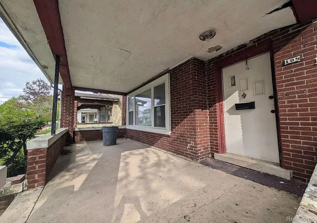 Photo 2 of Single family home for sale at 108 Massachusetts St, Highland Park, MI 48203 | MLS# 20261041249 | Listing updated on 2026-06-05