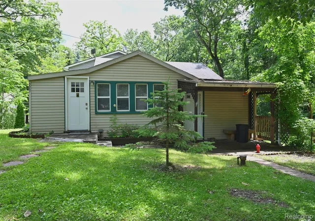 1st image of 3057 Hillside Dr, Milford, MI 48380 | MLS# 20261041262
