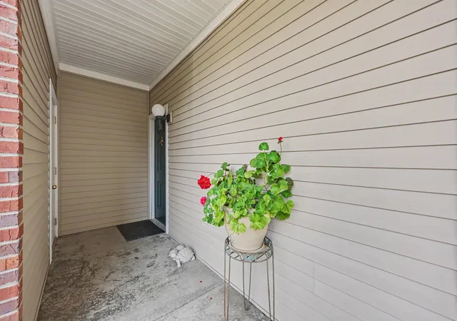 Photo 3 of Condo for sale at 1005 E Duncan St #1A, Manchester, MI 48158 | MLS# 81026026970 | Listing updated on 2026-06-10