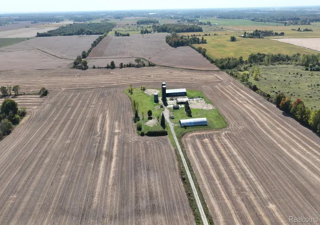 5th image of 5176 Aitken Rd, Croswell, MI 48422 | MLS# 20261041308