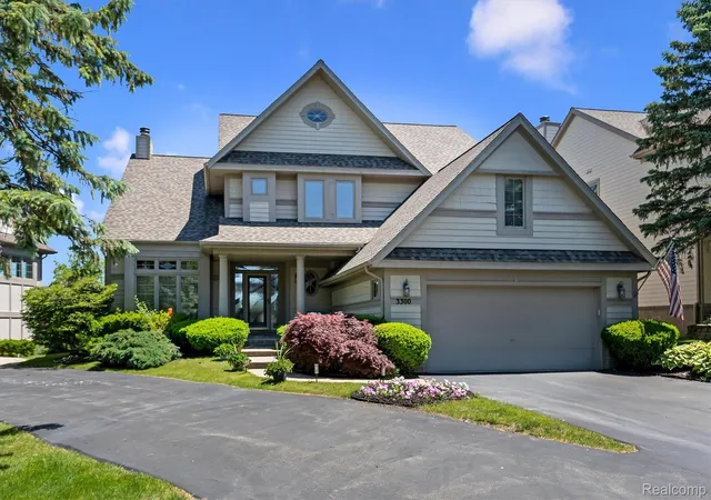Photo 1 of Sale Pending at 3300 Mimosa St, Commerce Township, MI 48390 | MLS# 20261041316 | Listing updated on 2026-06-16