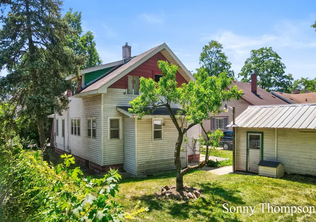 32nd image of 53 Baylis St Sw, Grand Rapids, MI 49507 | MLS# 65026027023