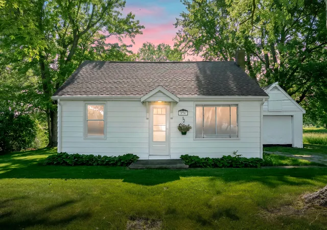 Photo 1 of Single family home for sale at 10561 Baldwin Rd, Bridgman, MI 49106 | MLS# 69026027018 | Listing updated on 2026-09-28