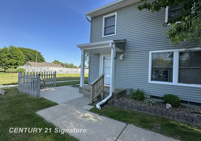 1st image of 9414 Parkwood Dr, Davison, MI 48423 | MLS# 5050210129