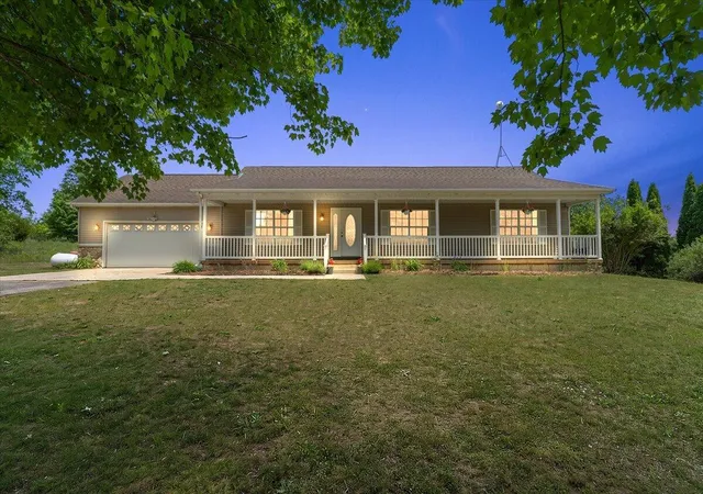 Photo 3 of Single family home for sale at 2171 Walking Horse Ln, Allegan, MI 49010 | MLS# 65026027038 | Listing updated on 2026-07-20