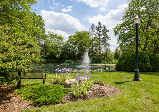49th image of 10 Westbury Ct, Ann Arbor, MI 48105 | MLS# 81026027045