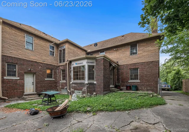 35th image of 535 Arden Park Blvd, Detroit, MI 48202 | MLS# 20261041371