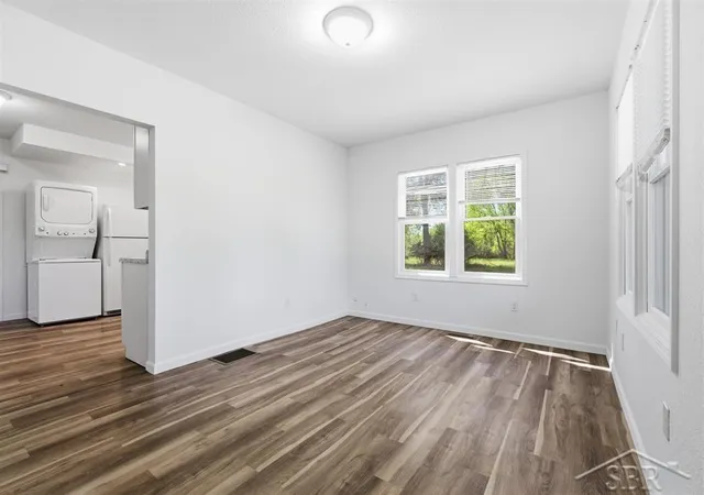 Photo 3 of Single family home for sale at 801 Atwell St, Midland, MI 48640 | MLS# 61050210156 | Listing updated on 2026-06-11
