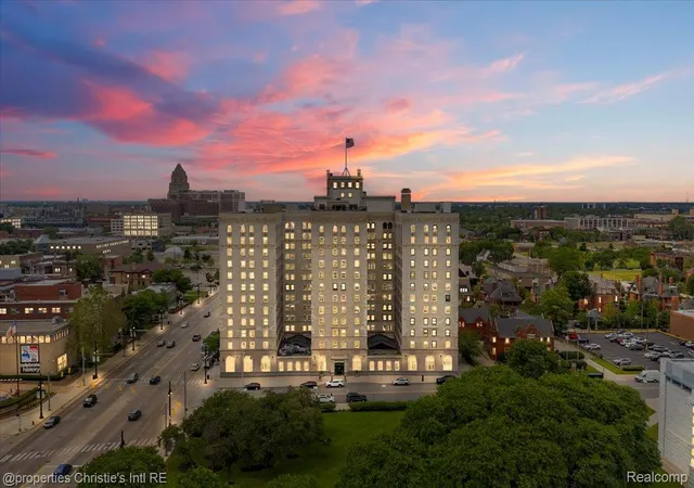 1st image of 15 E Kirby St #815, Detroit, MI 48202 | MLS# 20261041382