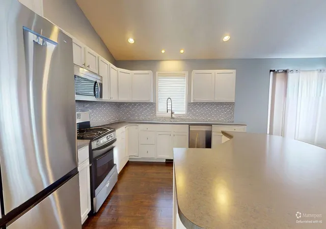 Photo 3 of Single family home for sale at 2308 Mary Beth Ln, Hudsonville, MI 49426 | MLS# 65026027090 | Listing updated on 2026-07-29
