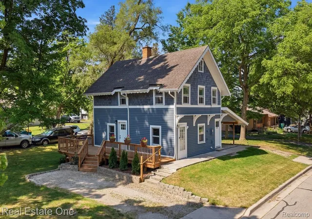 Photo 1 of Single family home for sale at 519 Franklin St, Brighton, MI 48116 | MLS# 20261041404 | Listing updated on 2026-06-12