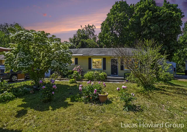 Homes for sale in Gaines Charter Township Kent, MI | 128 Brownell St Se, Gaines Charter Township Kent, MI 49548 | MLS# 65026027108