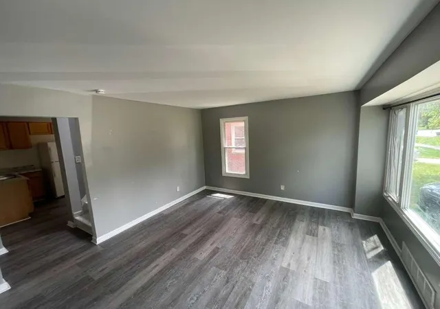 Photo 4 of Single family home for sale at 20090 Lahser Rd, Detroit, MI 48219 | MLS# 81026027100 | Listing updated on 2026-06-09