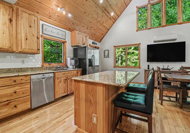 Photo 4 of Single family home for sale at 7469 W Tolliver Rd, Mears, MI 49436 | MLS# 67026027118 | Listing updated on 2026-06-06