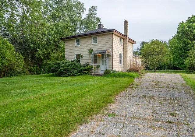 Photo 3 of Single family home for sale at 1120 Jewell Rd, Milan, MI 48160 | MLS# 81026027113 | Listing updated on 2026-06-04