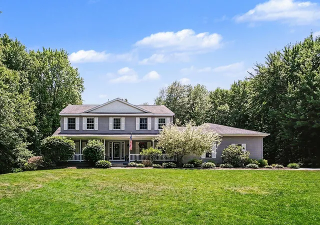 Photo 3 of Single family home for sale at 12900 Green Fern Rd NE, Belding, MI 48809 | MLS# 65026027139 | Listing updated on 2026-06-04