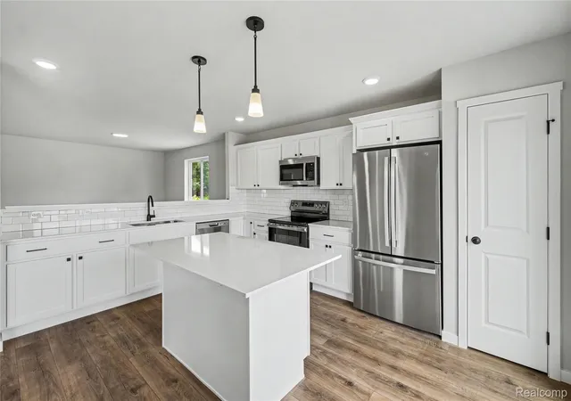4th image of 6044 Lahring Rd, Linden, MI 48451 | MLS# 20261041473