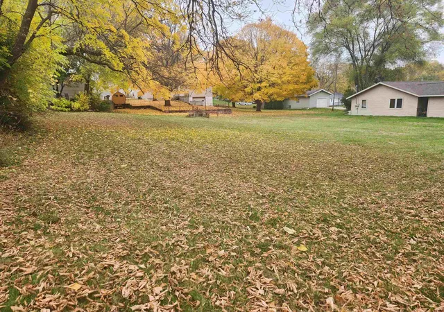 Photo 3 of Land for sale at Tbd Ward St, Mt Pleasant City Isabella, MI 48858 | MLS# 79080069237 | Listing updated on 2026-06-07
