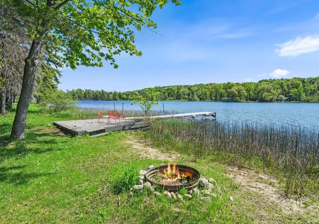 3rd image of 5252 Six Mile Lake Rd, East Jordan, MI 49727 | MLS# 78080069234
