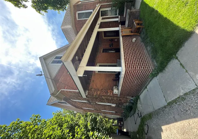 3rd image of 126 College Pl, Ypsilanti, MI 48197 | MLS# 20261041496