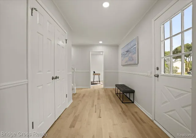 Photo 3 of Single family home for sale at 655 S Spinningwheel Ln, Bloomfield Hills, MI 48304 | MLS# 20261041504 | Listing updated on 2026-09-14
