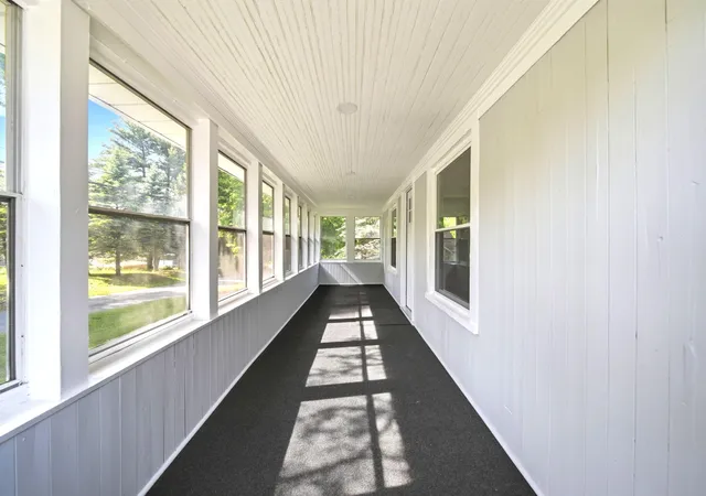 Photo 3 of Single family home for sale at 317 Lockwood St, Jackson, MI 49203 | MLS# 55026027165 | Listing updated on 2026-06-11