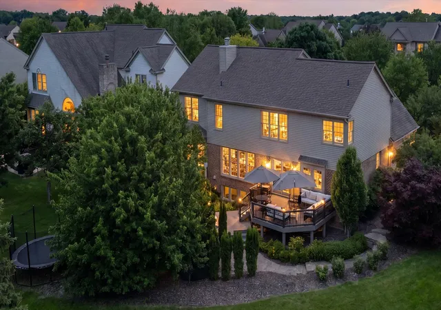Photo 1 of Sale Pending at 1749 Mountain Ash Dr, West Bloomfield, MI 48324 | MLS# 81026027174 | Listing updated on 2026-06-08