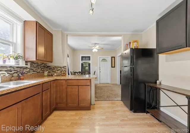 Photo 4 of Single family home for sale at 1301 Myrtle St, Port Huron, MI 48060 | MLS# 20261041533 | Listing updated on 2026-06-19