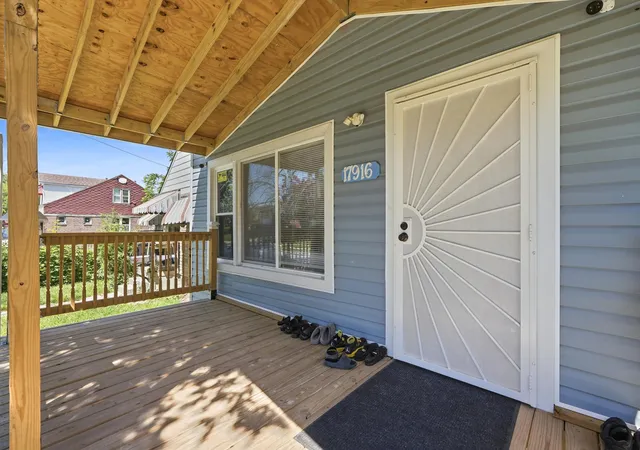 Photo 4 of Single family home for sale at 17916 Arlington St, Detroit, MI 48212 | MLS# 81026027208 | Listing updated on 2026-09-15