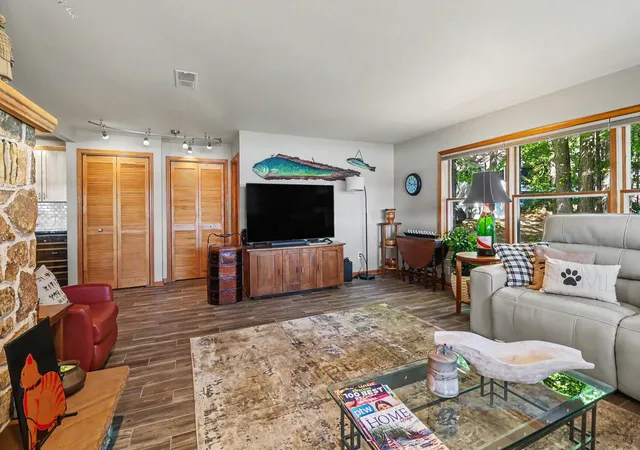 image of 7399 S Lakeshore Dr, Pentwater, MI 49449 | MLS# 67026027215