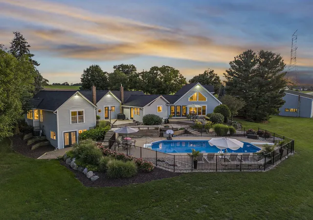 4th image of 2841 132Nd Ave, Hopkins, MI 49328 | MLS# 71026027219